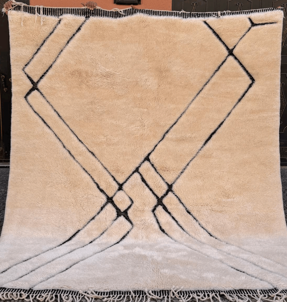 Tapis berbère Mrirt 264 x 223 cm – Pièce unique en laine naturelle
