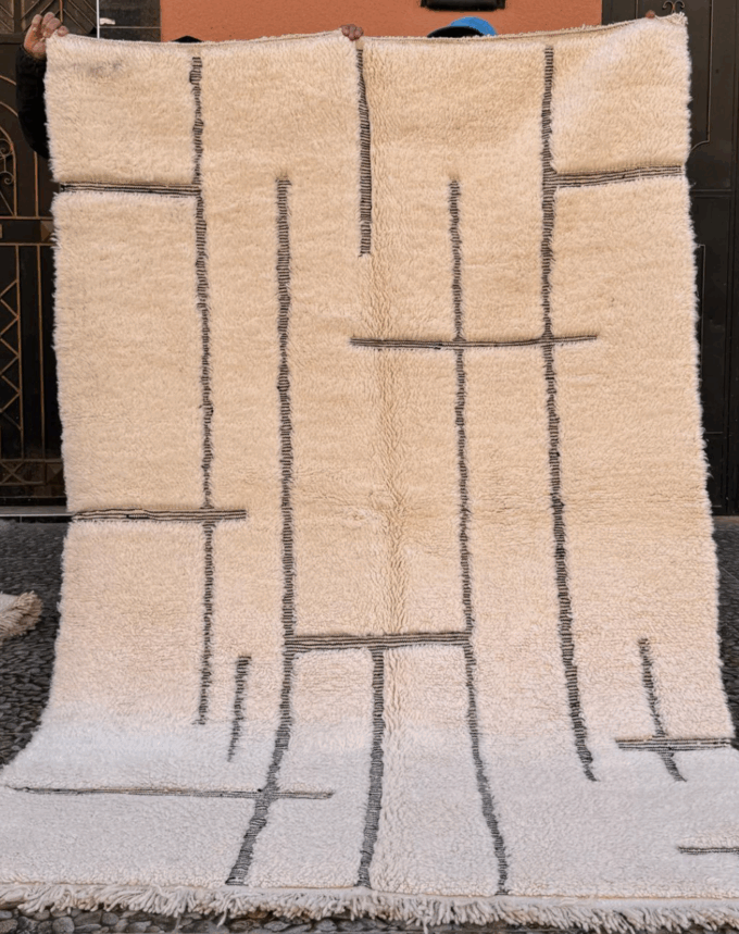 Tapis berbère Beni Ouarain – 240 x 160 cm –   L’authenticité au service du style