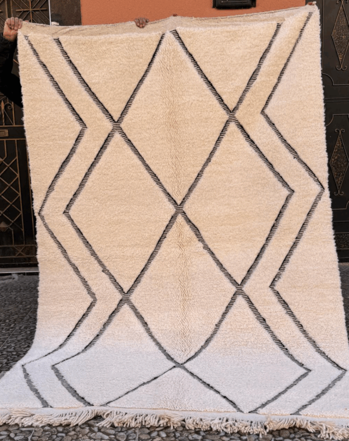 Tapis berbère Beni Ouarain – 250 x 167 cm