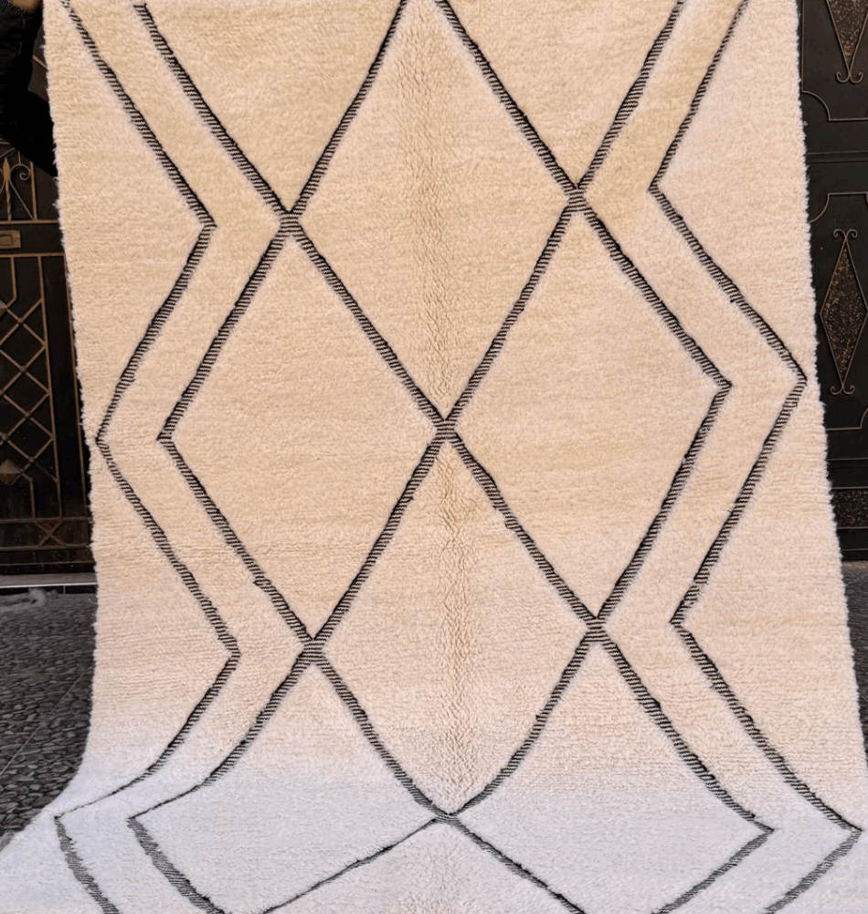 Tapis berbère Beni Ouarain – 250 x 167 cm