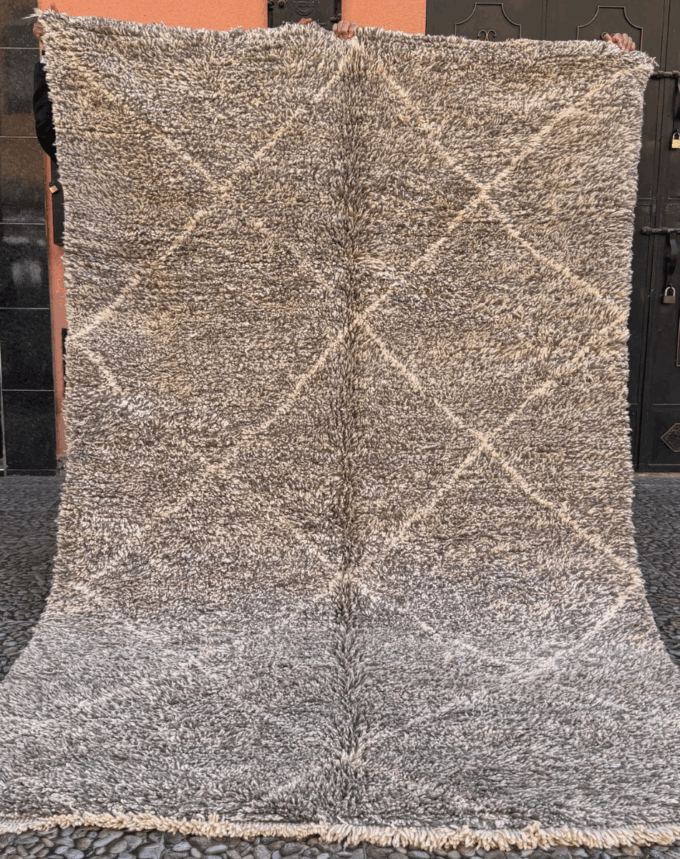 Tapis berbère Beni Ouarain – 300 x 190 cm – L’icône du style berbère