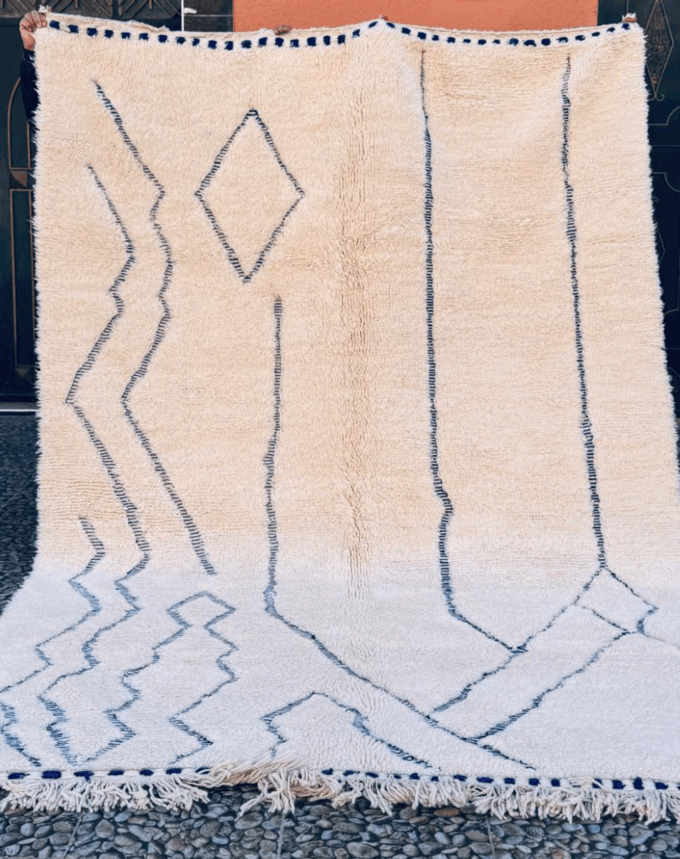 Tapis berbère Beni Ouarain –   303 x 207 cm –   L’authenticité au service du style