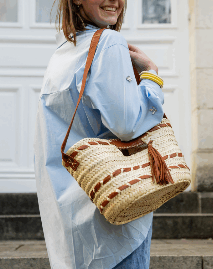Panier salé –  panier artisanal avec détails en cuir