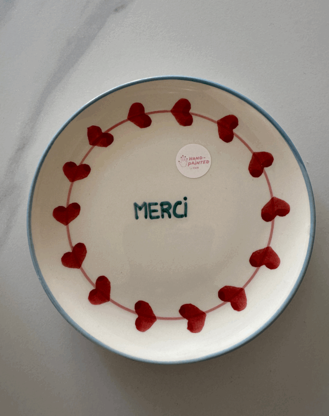 Assiette à Gâteau en Céramique “merci” – Peinte à la main