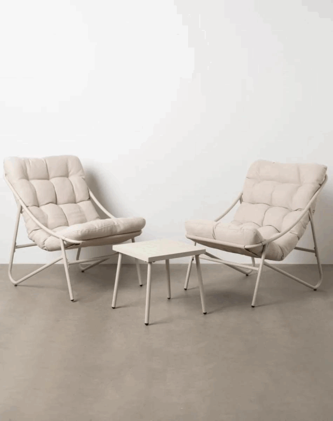 Set de Salon de Jardin Beige – 2 Fauteuils + 1 Table – Structure Acier