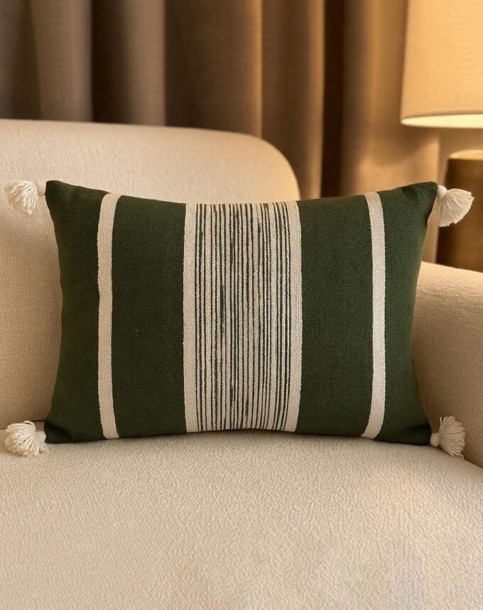 Housse de Coussin à Pompons – 40x60 VERT