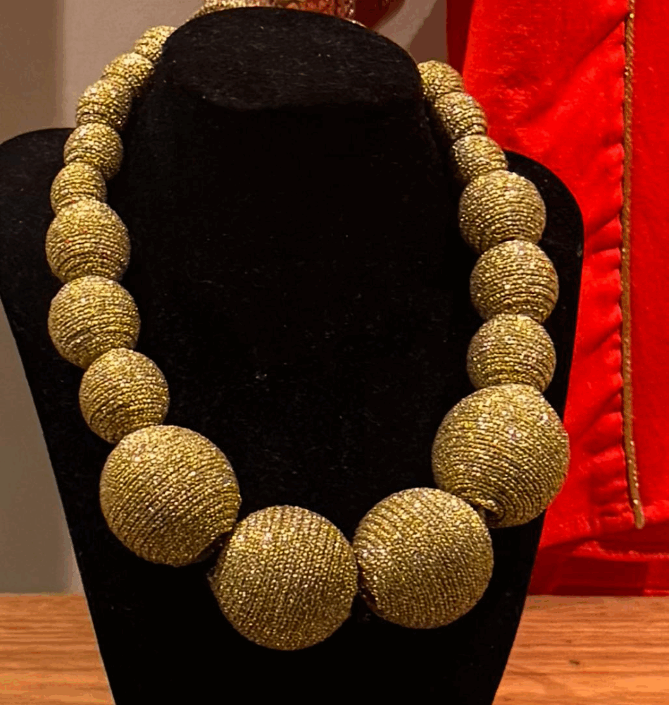 Collier Capri