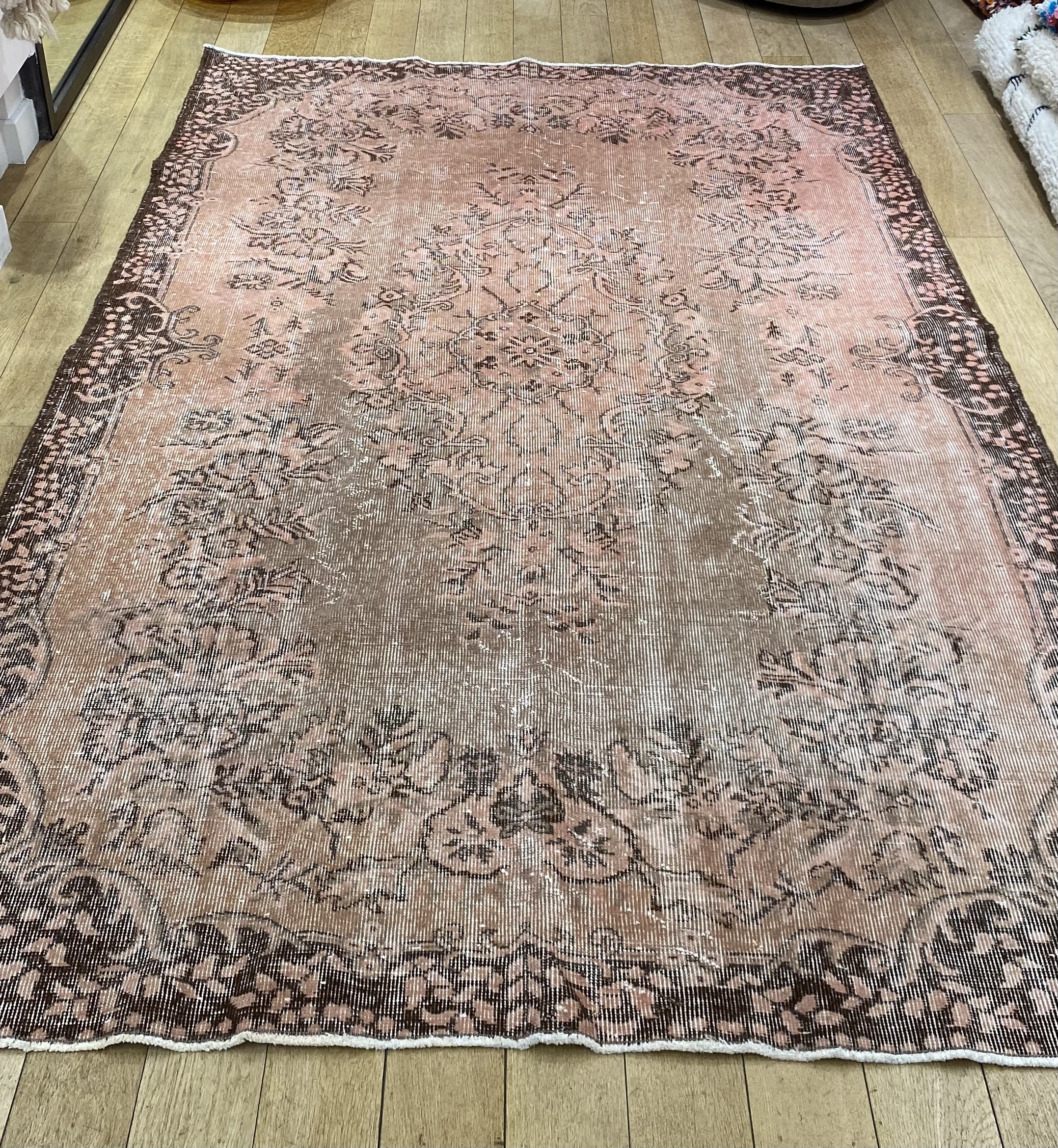 Tapis vintage marocain VIEUX ROSE 261x162 cm