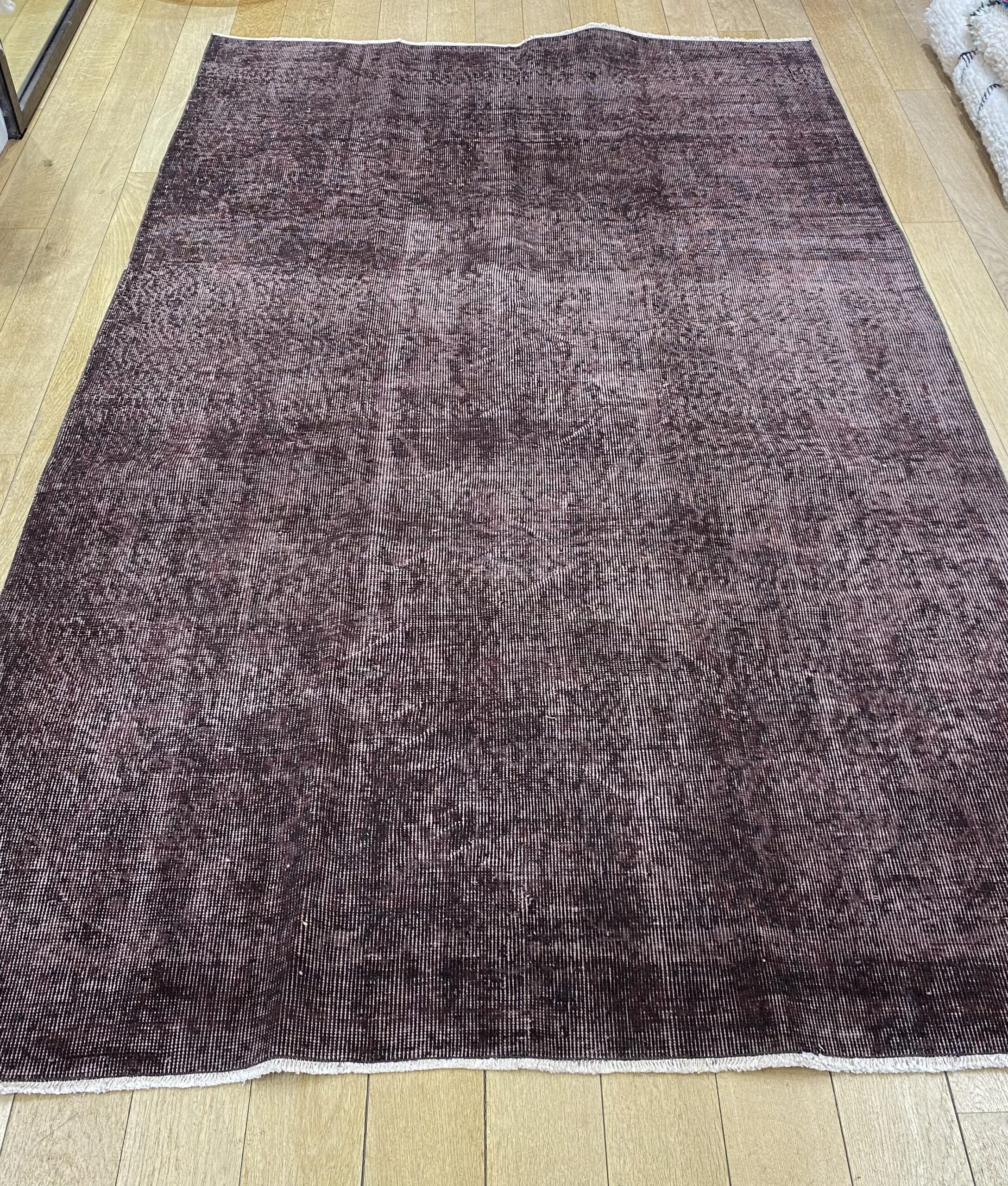 Tapis vintage marocain PRUNE 261x162 cm